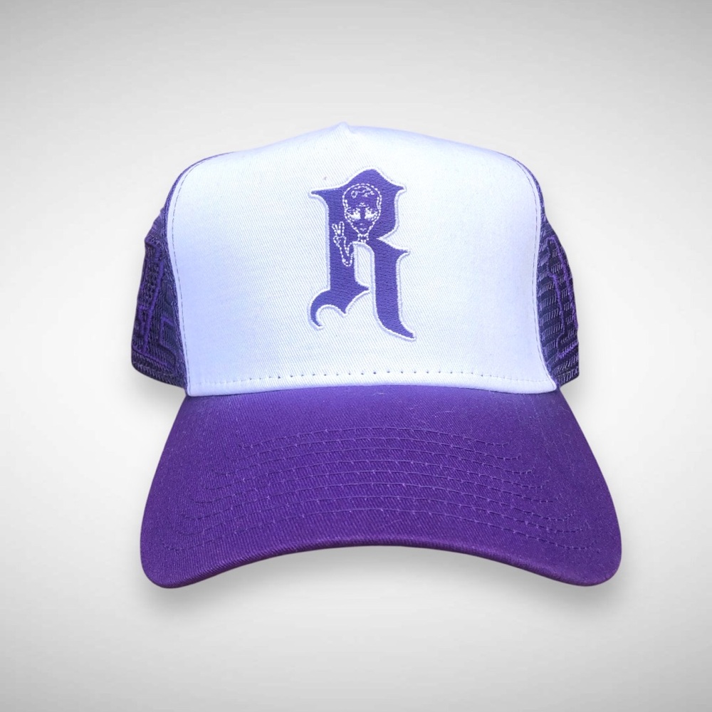 Alien Trucker SnapBack Cap Hat Rare 1999 Logo